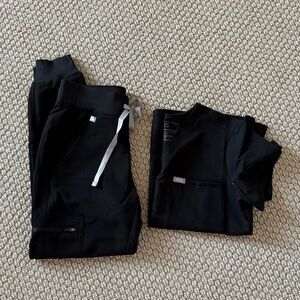 Figs black jogger scrub set